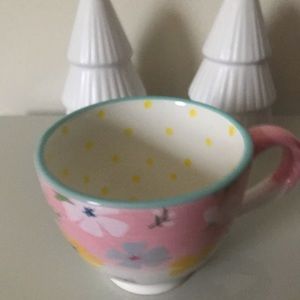 Mud Pie pink floral with yellow polkadots ceramic adorable mug- new without tags